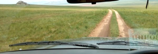 Обычная дорога в Монголии
